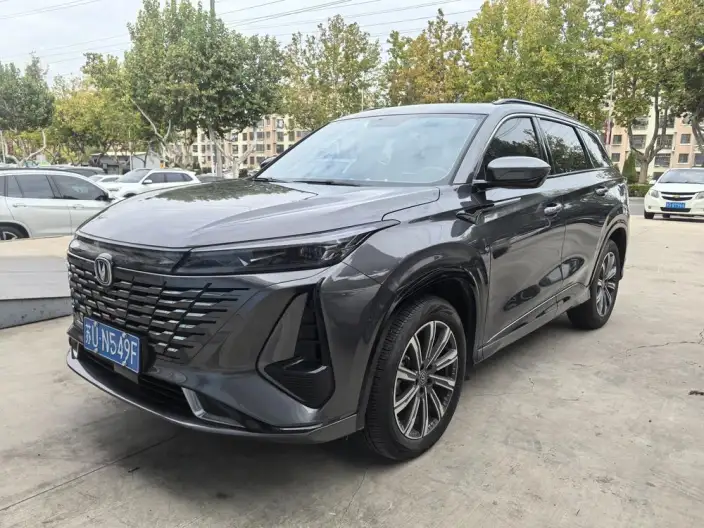 Changan CS75 PLUS 2023 Model Third generation 1.5T Automatic Noble Model – фото 1