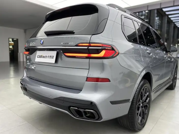 BMW X7 2023 Model xDrive40i Leading Model Luxury Set – фото 8