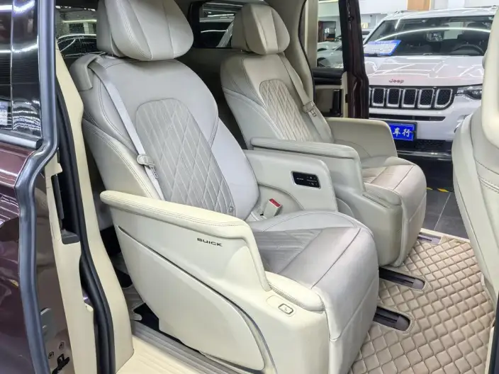 Buick GL8 2022 Model ES Luzun 653T Luxury Model – фото 8