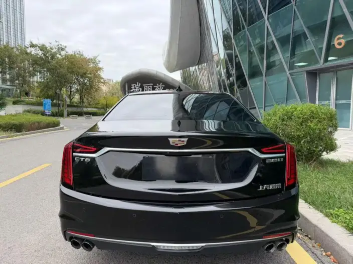 Cadillac CT6 2022 Model 28T Fashion Model – фото 5