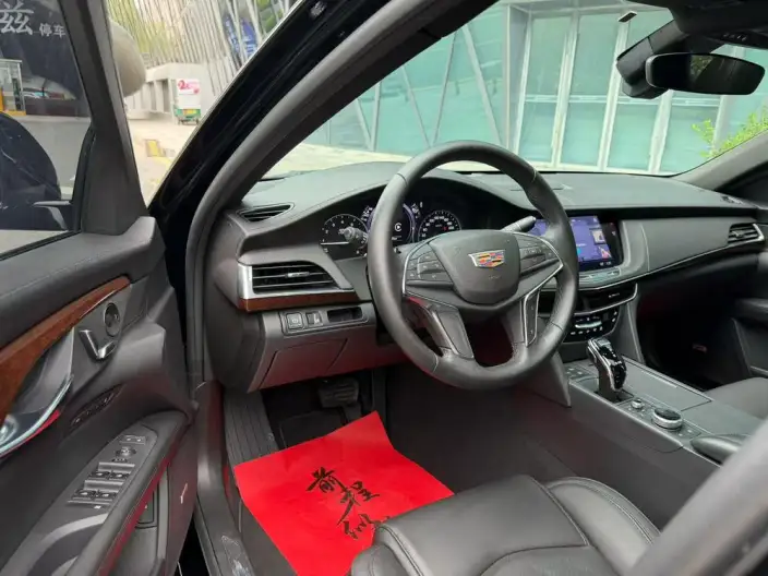 Cadillac CT6 2022 Model 28T Fashion Model – фото 9