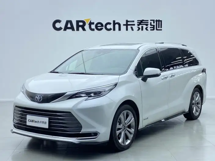 Toyota Sienna 2021 Model 2.5L Hybrid Supreme Edition – фото 1