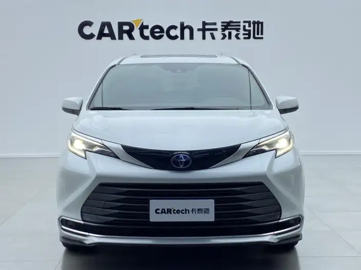 Toyota Sienna 2021 Model 2.5L Hybrid Supreme Edition – фото 2