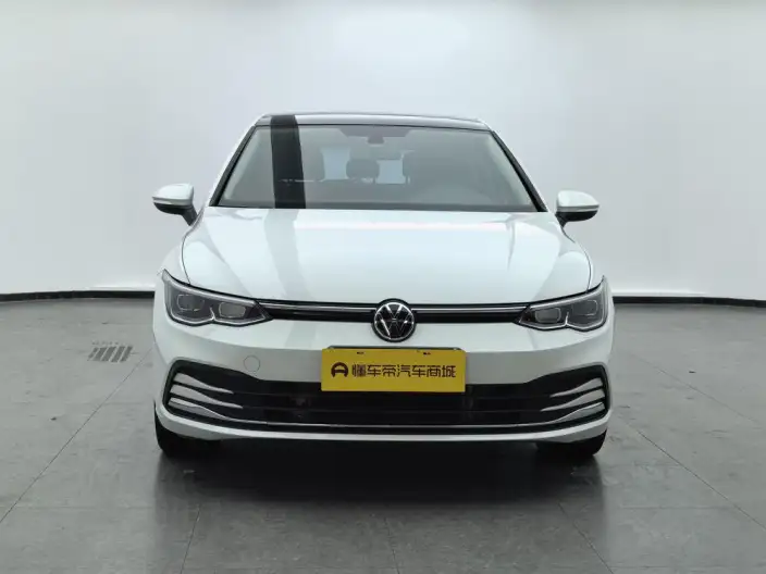 Volkswagen Golf 2024 Model 280TSI DSG Pro 50 Legend Edition – фото 2