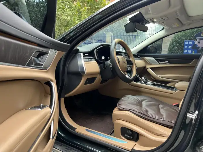 Jaguar XFL 2024 Model 2.0T P250 2WD Exclusive Deluxe Edition – фото 9