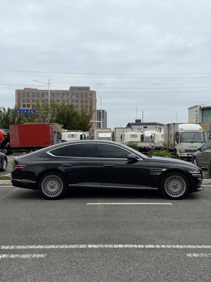 Genesis G80 2023 Model 2.5T 2WD Ultimate Edition – фото 8