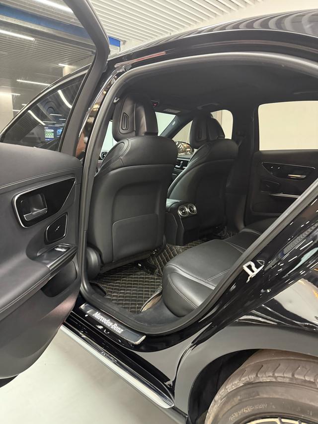 Mercedes-Benz C-Class 2023 C 260 L – фото 16
