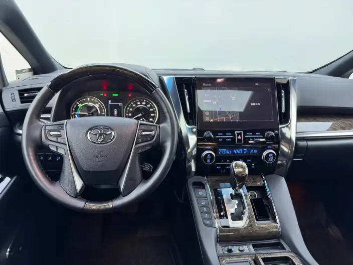 Vellfire 2021 Model Toyota Crown Hybrid 2.5L HV Supreme Edition – фото 9