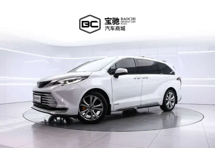 Toyota Sienna 2023 Model Hybrid 2.5L Platinum edition – фото 1