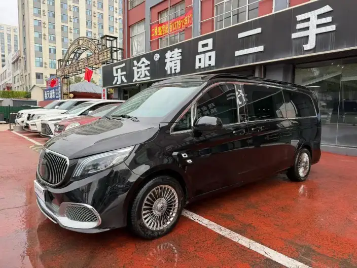 Viano 2023 Model 2.0T Business Edition 7 seat – фото 1