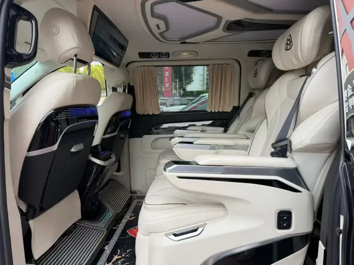 Viano 2023 Model 2.0T Business Edition 7 seat – фото 9