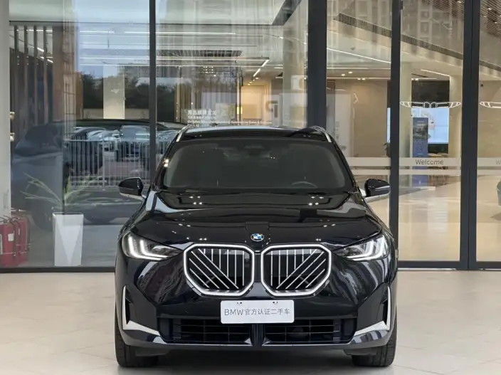 BMW X3 2025 Model xDrive30L Exclusive Model M Sports Set – фото 2