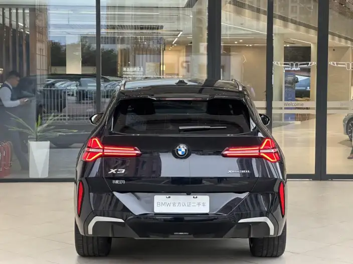 BMW X3 2025 Model xDrive30L Exclusive Model M Sports Set – фото 6