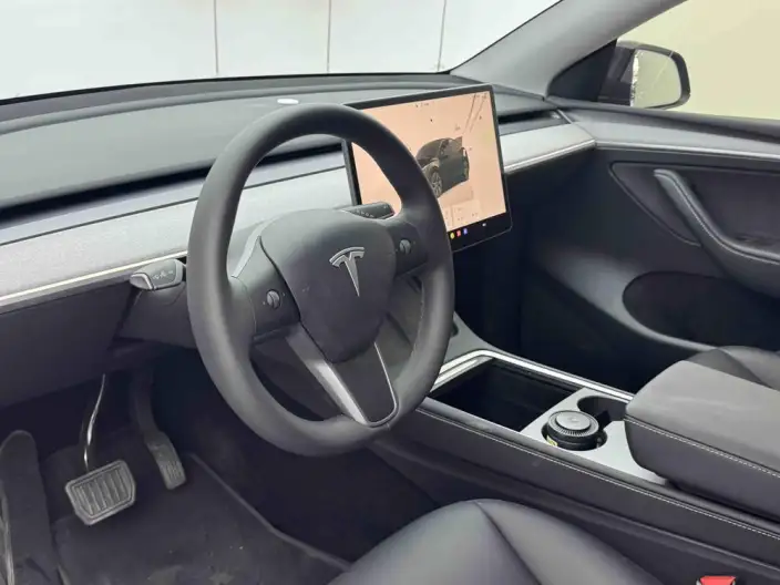 Model Y 2023 Model Rear-wheel drive version – фото 10