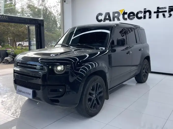 Land Rover Defender 2024 Model 110 3.0T P400 XS