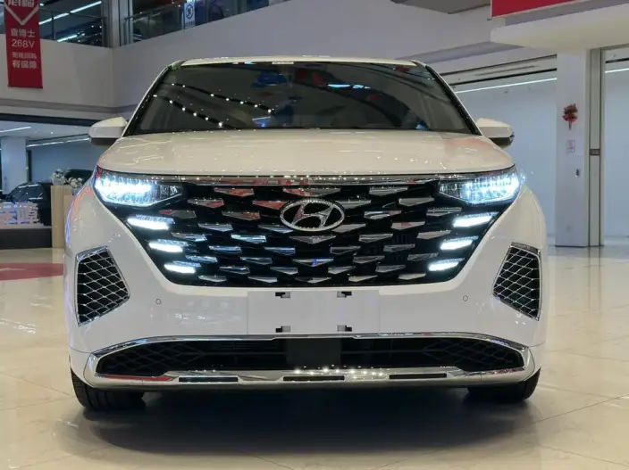 Hyundai Custin 2024 Model 270TGDi LUX Premium Edition