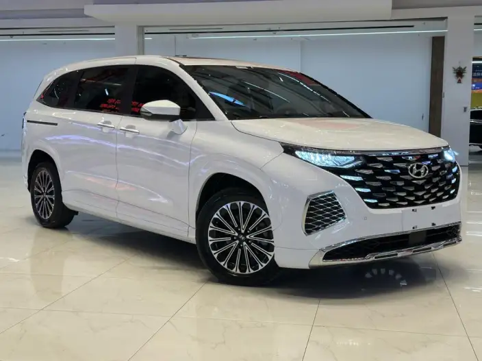Hyundai Custin 2024 Model 270TGDi LUX Premium Edition