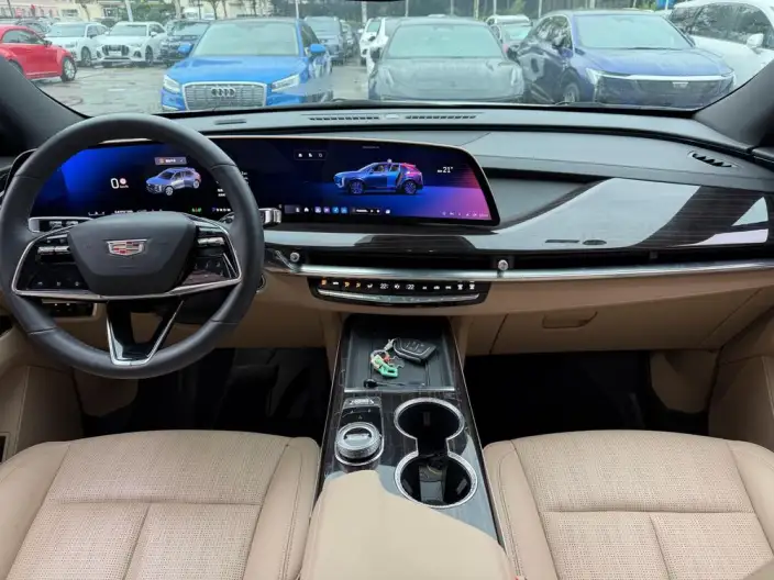 Cadillac XT5 2025 Model 28T 4WD Luxury Model – фото 6