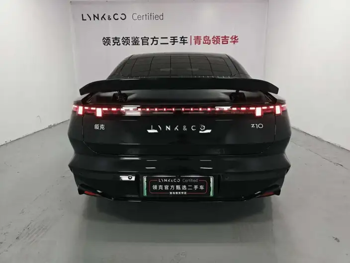 **Lynk & Co Z10** 2025 Model 95kWh 702km 4WD Halo