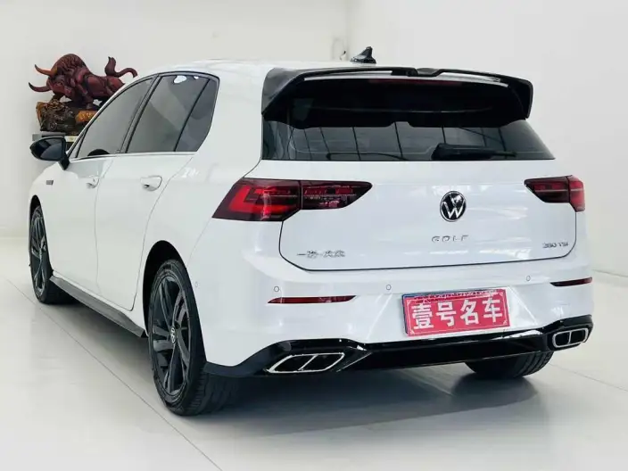 Volkswagen Golf 2021 Model 280TSI DSG R-Line – фото 4