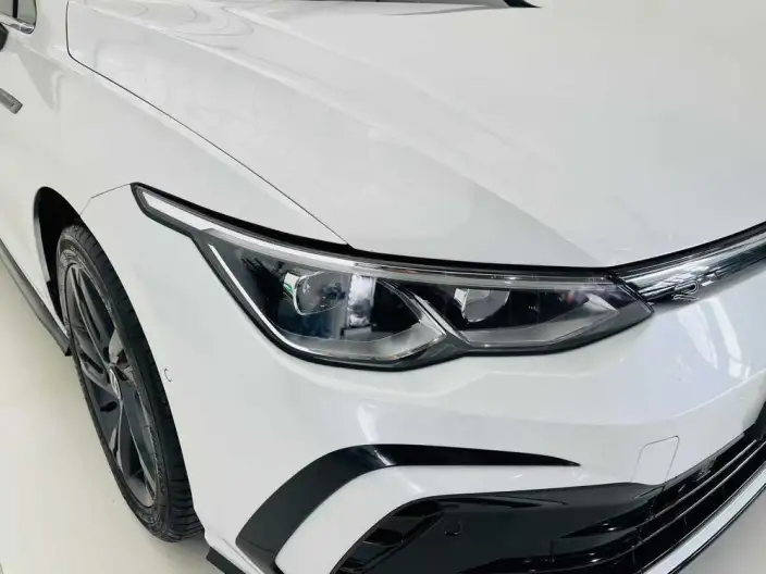 Volkswagen Golf 2021 Model 280TSI DSG R-Line – фото 7