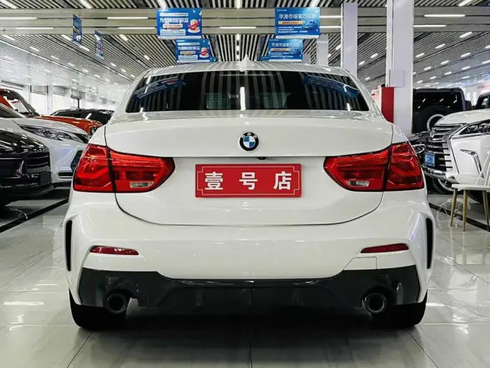 BMW 1 Series 2021 Model Facelift 120i M Sports Night Edition – фото 5