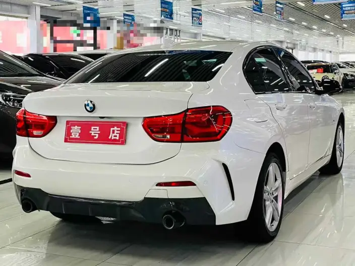 BMW 1 Series 2021 Model Facelift 120i M Sports Night Edition – фото 6