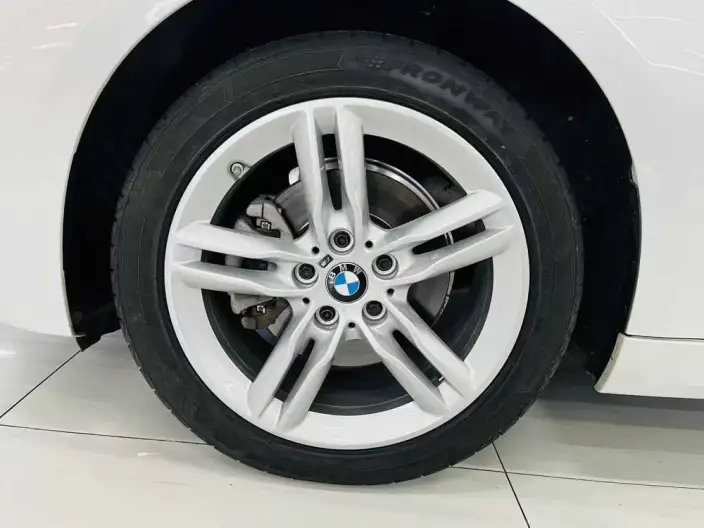 BMW 1 Series 2021 Model Facelift 120i M Sports Night Edition – фото 7
