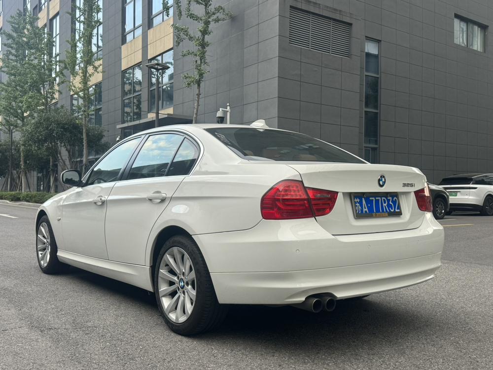 BMW 3 Series 2011 модификация 325i Fashion – фото 5