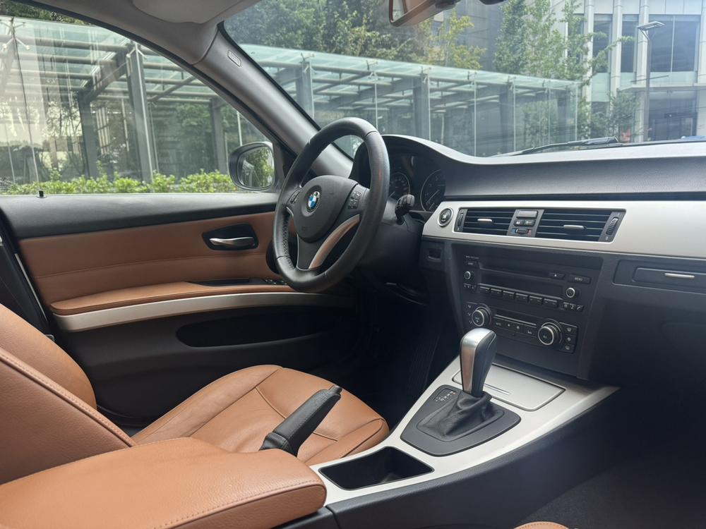 BMW 3 Series 2011 модификация 325i Fashion – фото 15
