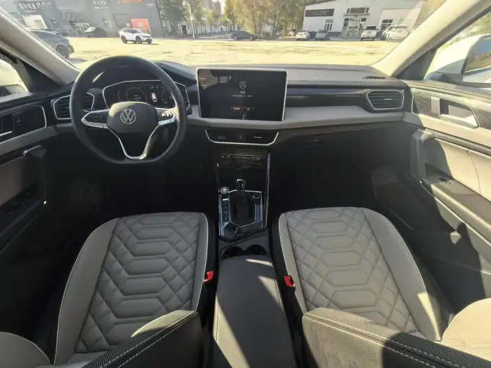 Volkswagen Tayron 2024 Model 330TSI 2WD Luxury Plus Advanced version – фото 7