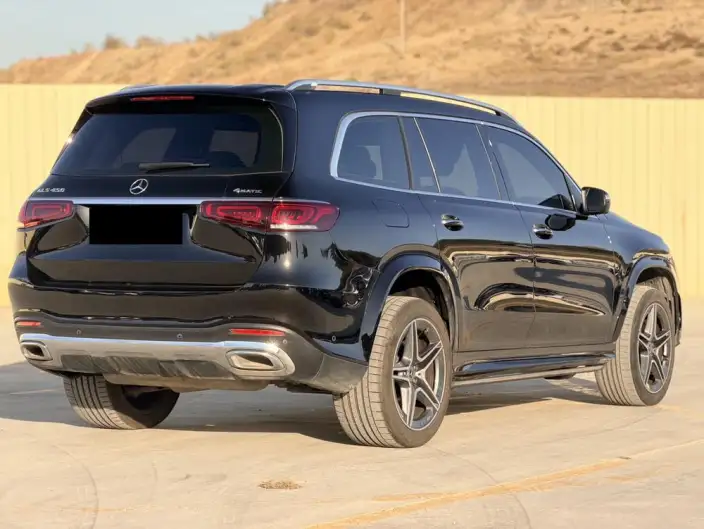 Mercedes-Benz GLS 2023 Model GLS 450 4MATIC Fashion Model – фото 6