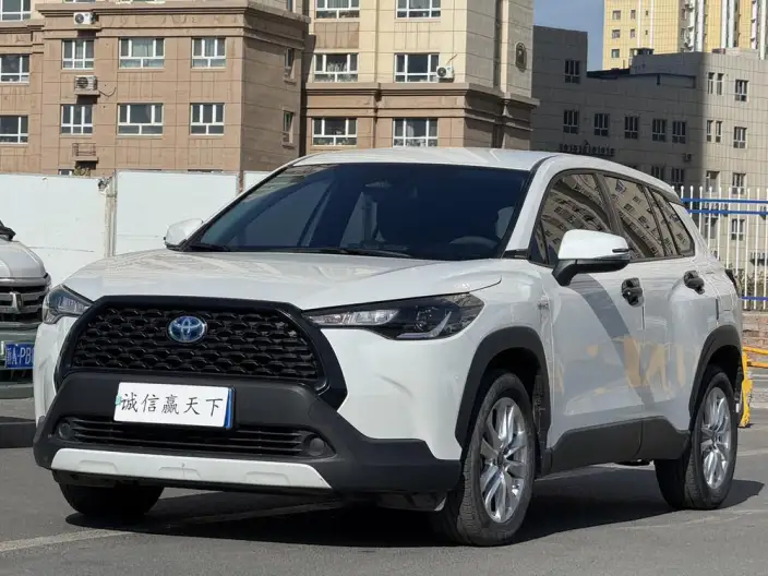 Toyota Corolla Cross 2024 Model 2.0L Intelligent Hybrid Pioneer Edition – фото 1