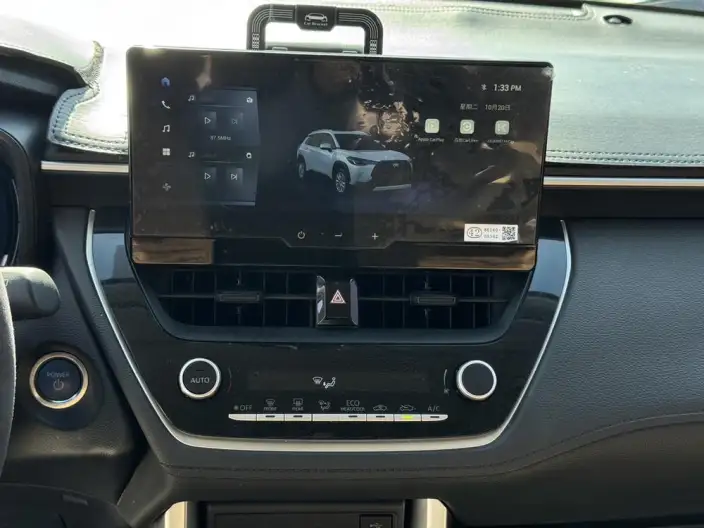 Toyota Corolla Cross 2024 Model 2.0L Intelligent Hybrid Pioneer Edition – фото 9