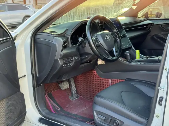 Toyota Avalon 2023 Model 2.5L Automatic Deluxe Edition – фото 8