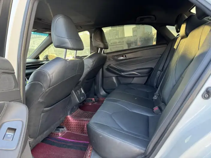 Toyota Avalon 2023 Model 2.5L Automatic Deluxe Edition – фото 9