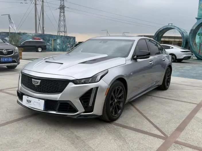 Cadillac CT5 2023 Model 28T Noble Model