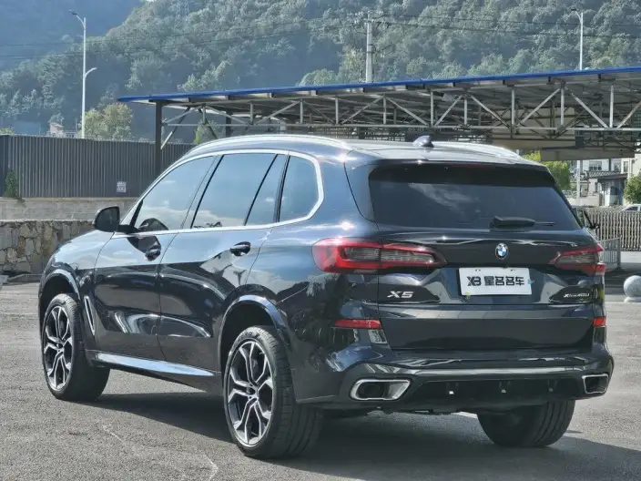 BMW X5 2022 Model Facelift xDrive 40Li Exclusive Model M Sports Set – фото 4