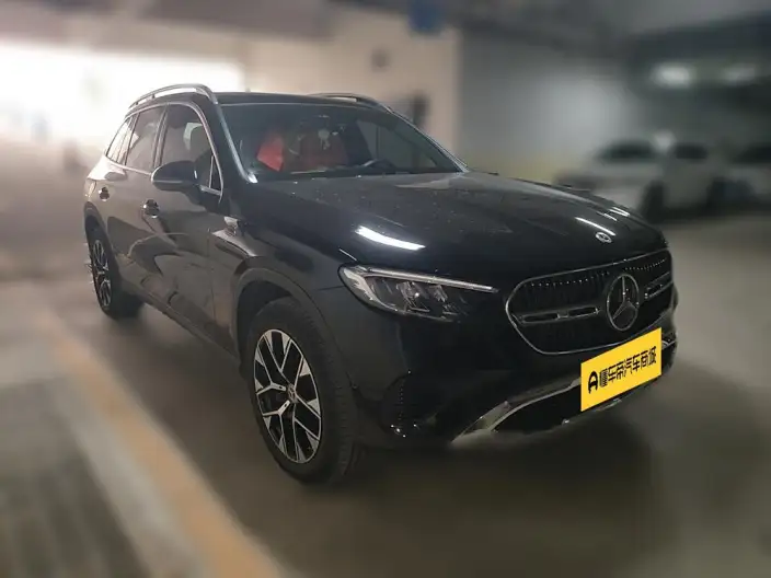 Mercedes-Benz GLC 2024 Model GLC 260 L 4MATIC Dynamic Model 5 seat – фото 3
