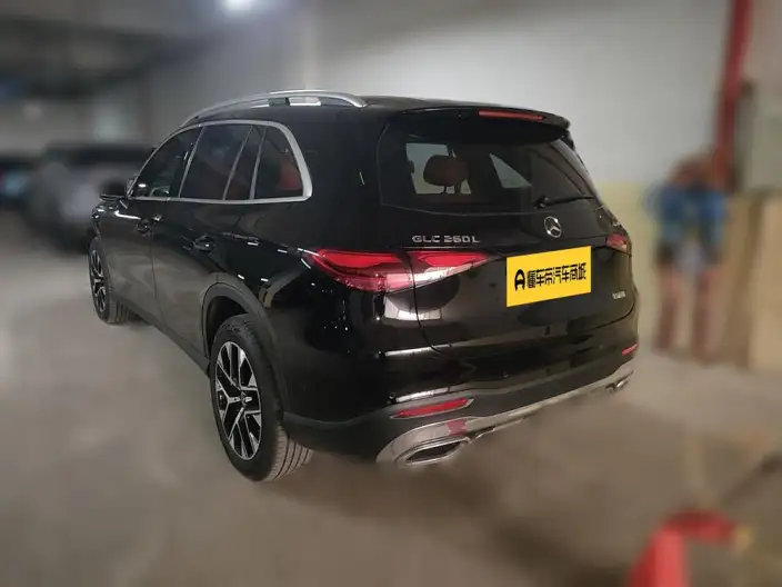 Mercedes-Benz GLC 2024 Model GLC 260 L 4MATIC Dynamic Model 5 seat – фото 4