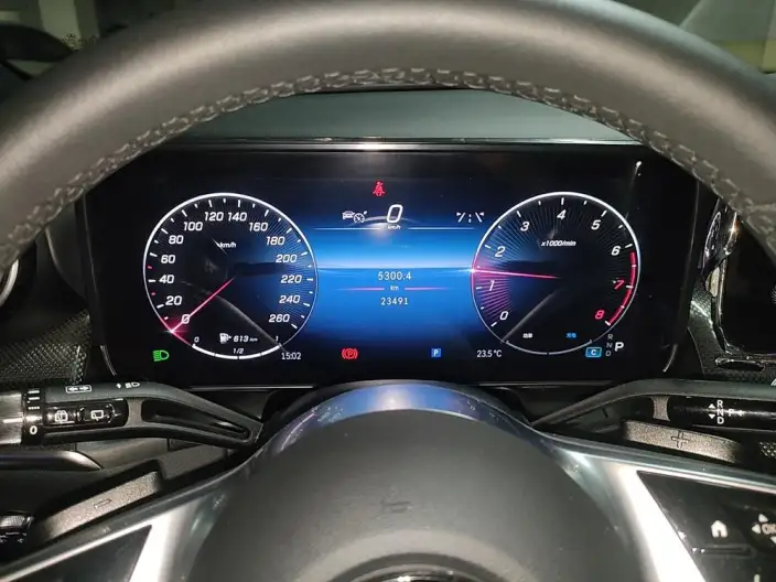 Mercedes-Benz GLC 2024 Model GLC 260 L 4MATIC Dynamic Model 5 seat – фото 6