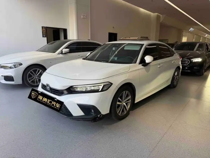 Honda Civic 2023 Model 240TURBO CVT Momentum Edition – фото 1