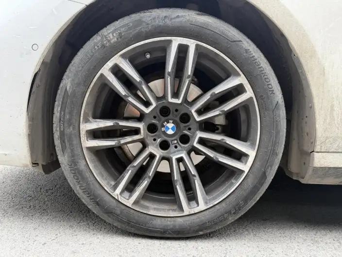 BMW 5 Series 2025 Model 525Li M Sports Set – фото 6