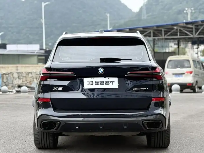 BMW X5 2026 Model xDrive40Li M Sports Night Set – фото 5