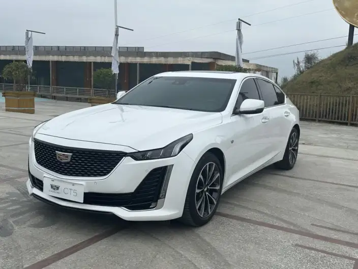 Cadillac CT5 2022 Model 28T Noble Model