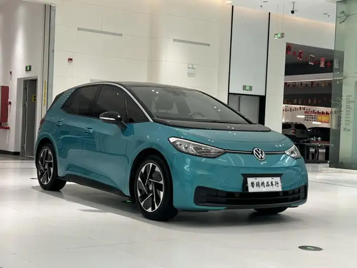 Volkswagen ID.3 2023 Model Pure Smart Edition – фото 3