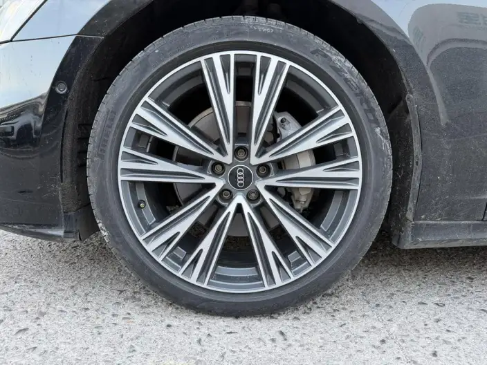Audi A6L 2023 Model Facelift 45 TFSI quattro Exclusive Dynamic Model – фото 8