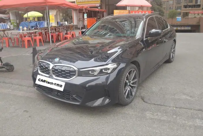 BMW 3 Series 2026 Model 325i M Sports Set – фото 1