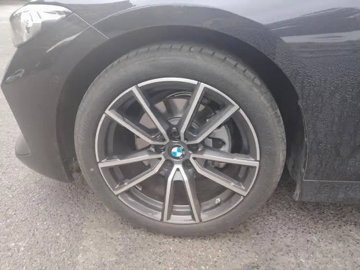 BMW 3 Series 2026 Model 325i M Sports Set – фото 5