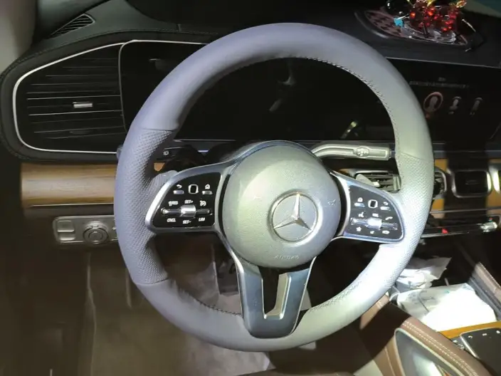 Mercedes-Benz GLE PHEV 2023 Model GLE 350e 4MATIC – фото 7